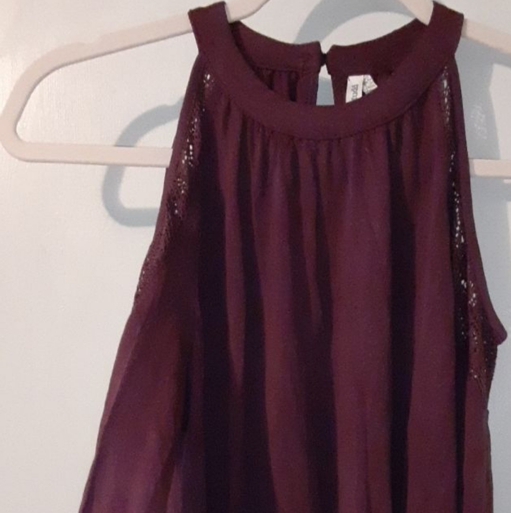 Off shoulder shirt